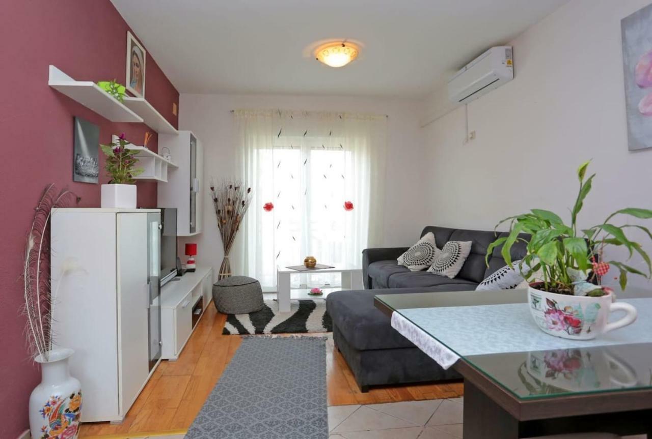 Apartment Tropic Stobrec Split Bagian luar foto