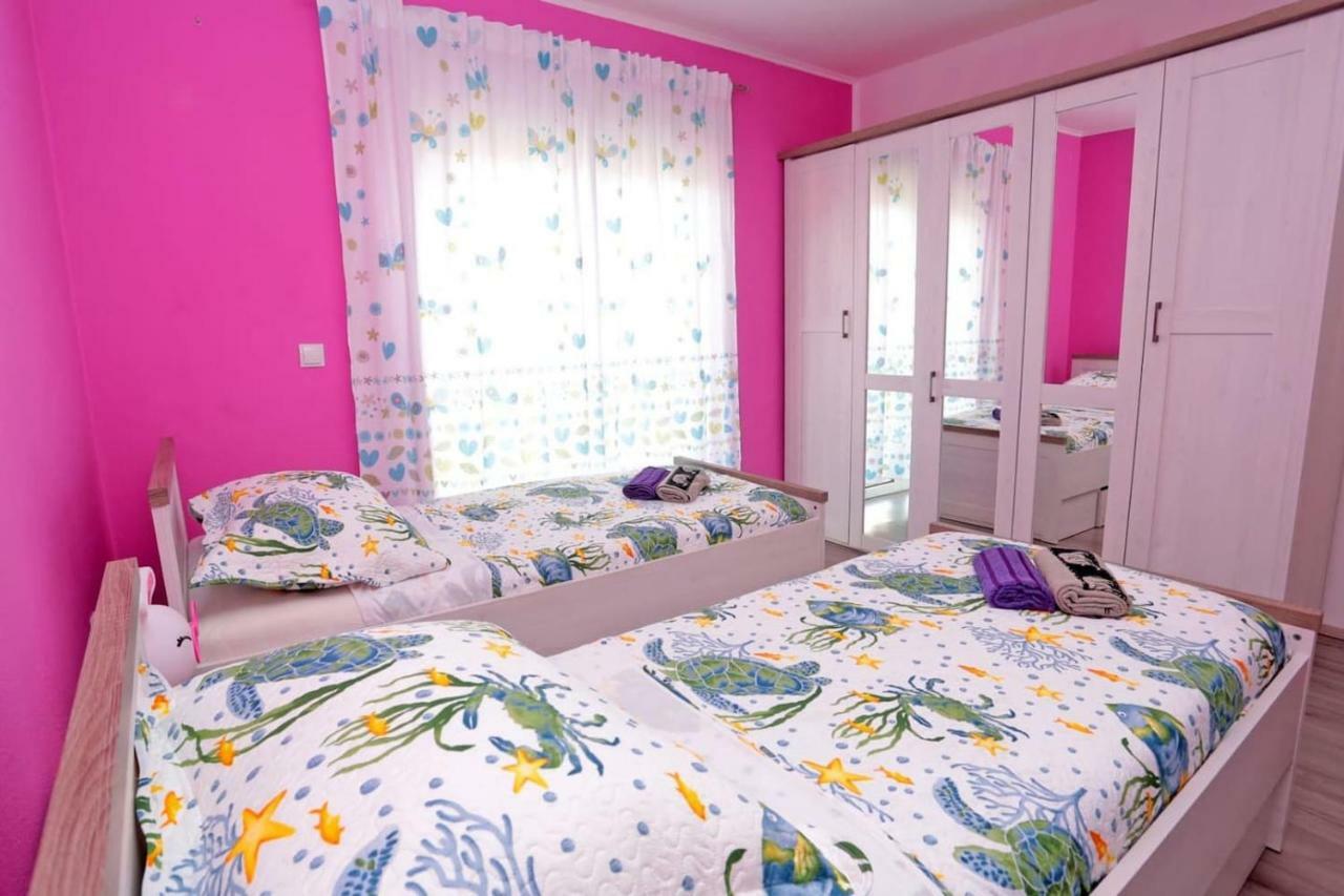 Apartment Tropic Stobrec Split Bagian luar foto